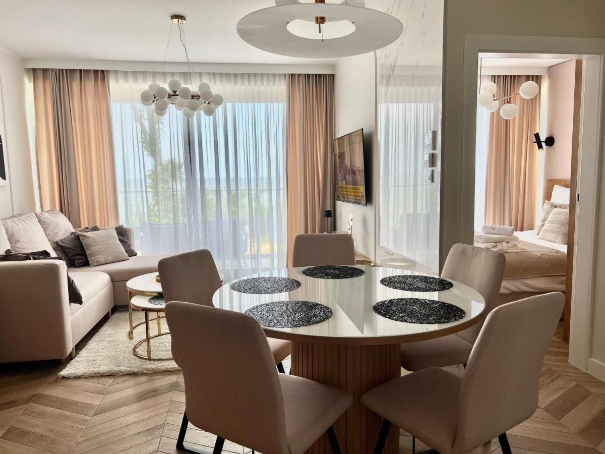 Baltic View Rewal 6-Pax Latte Apartment Bagian luar foto